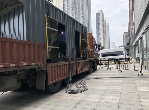 宁强冷却液不足的情况下如何检查柴油发电机组？